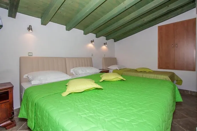 Ante Apartment - Image 1