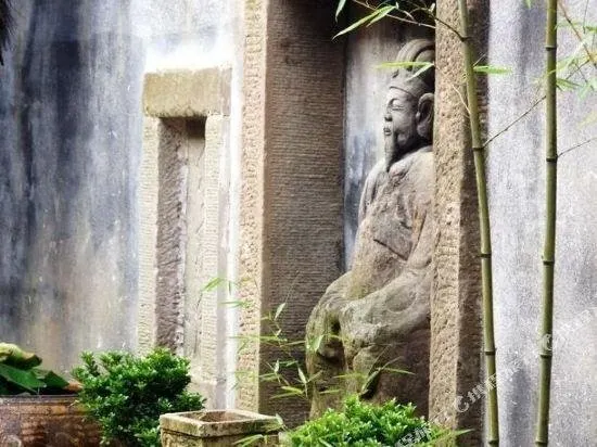 Floral Hotel·Taishoufu Guanfu Homestay (Huangshan Chengkan Scenic) - Image 1