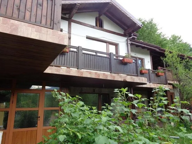 Raiski Kut Villas - Image 1