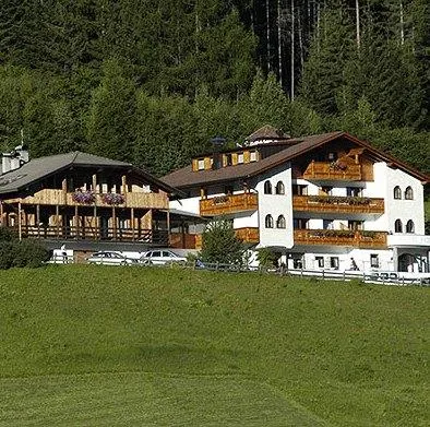 Hotel Piciuel - Image 1