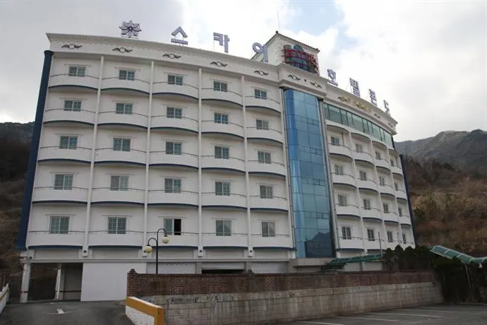Sky Hotel Condo - Image 1