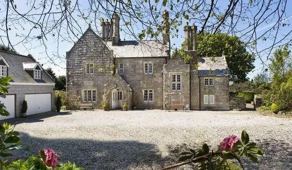 The Coach House Milton Abbot - Image 1