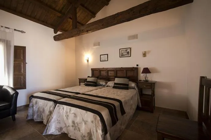 Casa Rural Casona la Beltraneja - Image 1
