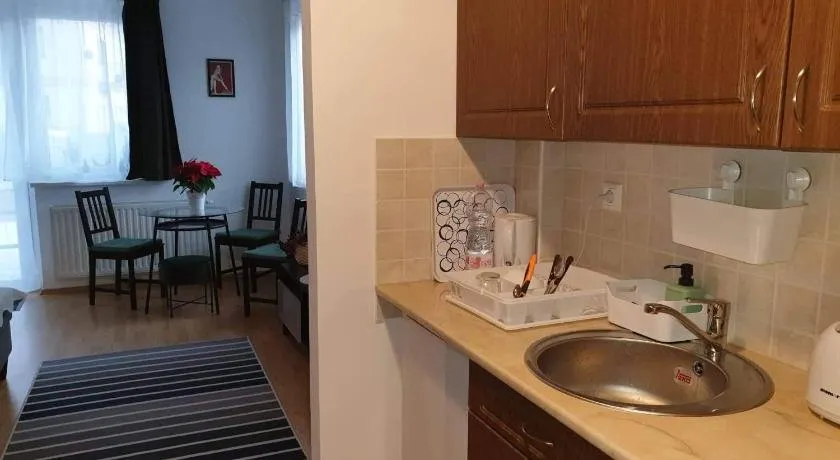 Relax Apartman Veresegyhaz - Image 1