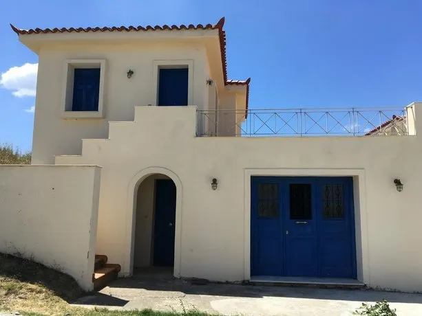 Theo's house in Chora! - Image 1