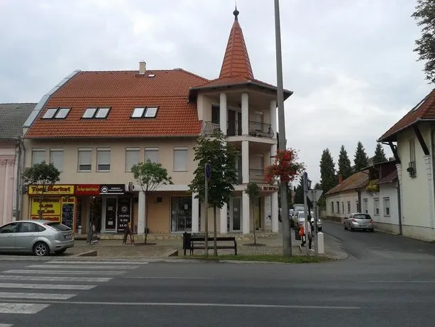 Kotany Apartman - Image 1