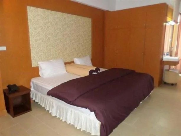 Meridian De Bangkok Hotel - Image 1