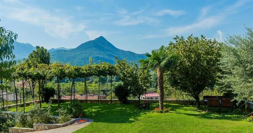 Eco Resort Cermeniza - Image 1