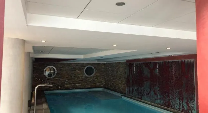 Penthouse "Bond 007" 120 m2 piscine sauna Risoul 1850 - Image 1