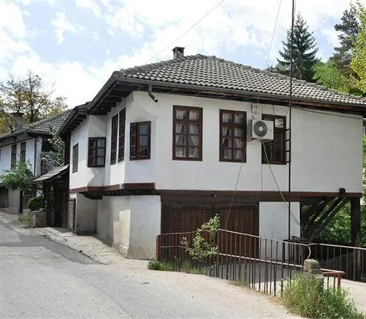 The Well House - Image 1