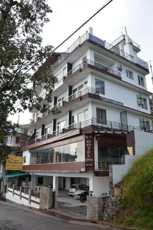 Hotel Shiva Castle - Image 1