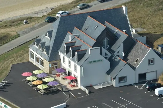 Hôtel Brasserie Le Relais De La Pointe Du Van - Image 1