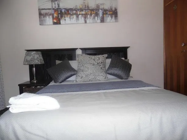 Brampton Place - Image 1