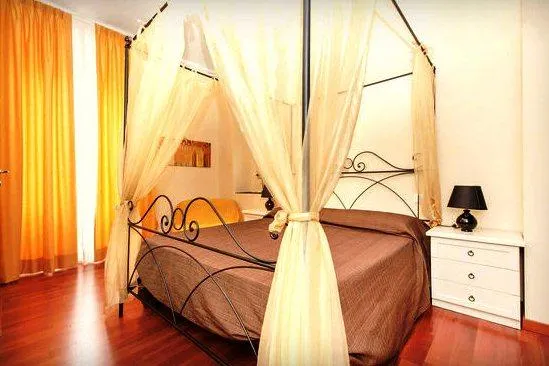 B&b Brilli - Image 1