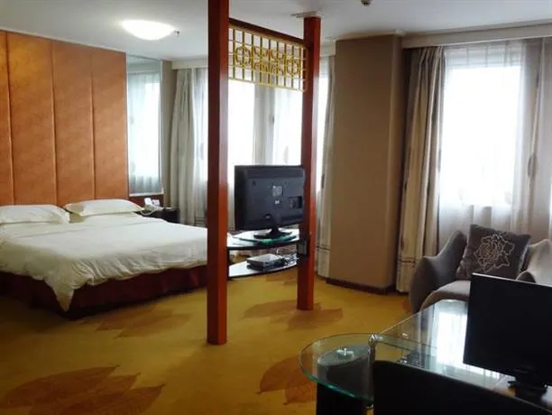 Xingtai Chenguang Business Hotel - Image 1