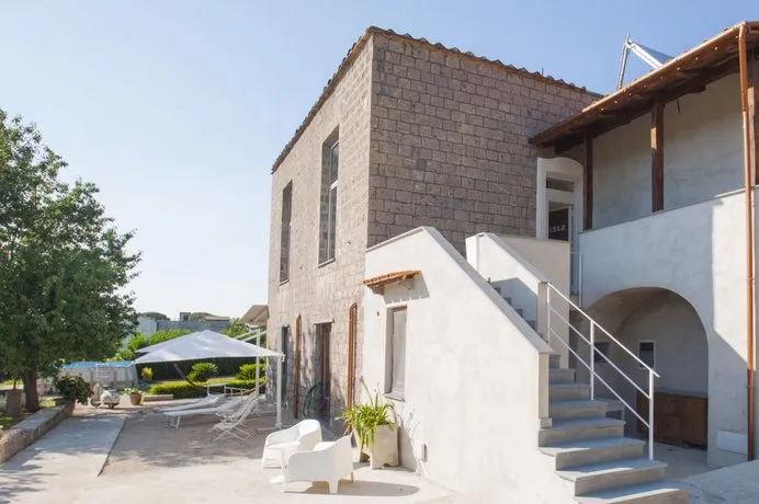 Mille912 Guest House - Image 1