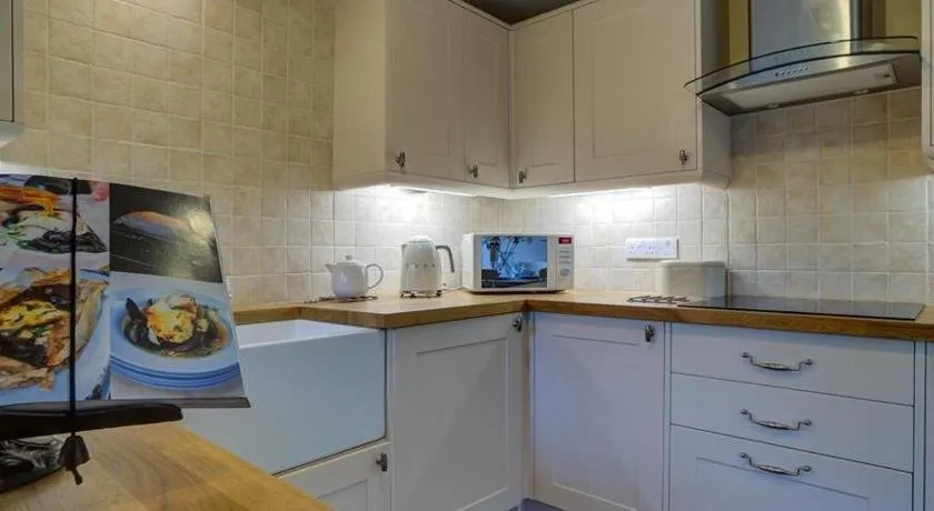 Muffety Cottage, BURFORD - Image 1