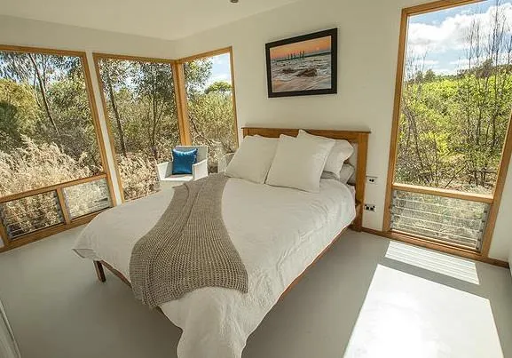 Sellicks Chills Vineyard Retreats - Image 1