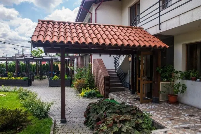 Casa Vanatoreasca - Image 1