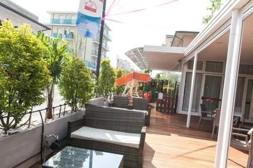 Hotel Astoria - Image 1