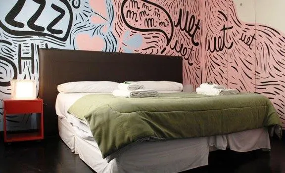 Le Grand Hostel - Image 1