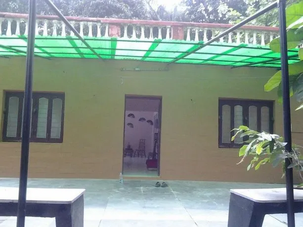 A Lovely Cottage At Simantapally/Shantiniketan - Image 1
