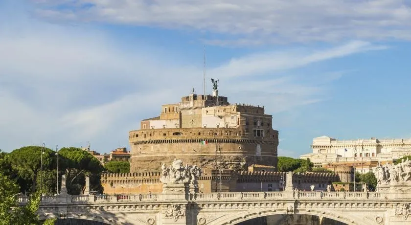 Vatican Anchorage Holiday Home - Image 1