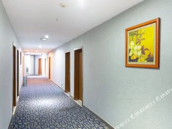 Ruipai Premium Hotel (Yuxi Square Branch, Yongchuan District, Chongqing) - Image 1