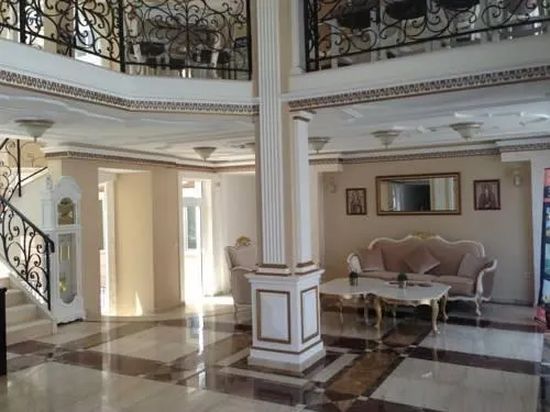 Dawn Park Deluxe - Image 1