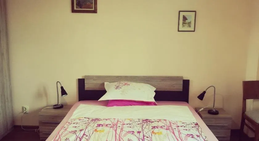 Apartment Durvenitza - Image 1
