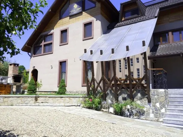 Vila Slanic - Image 1
