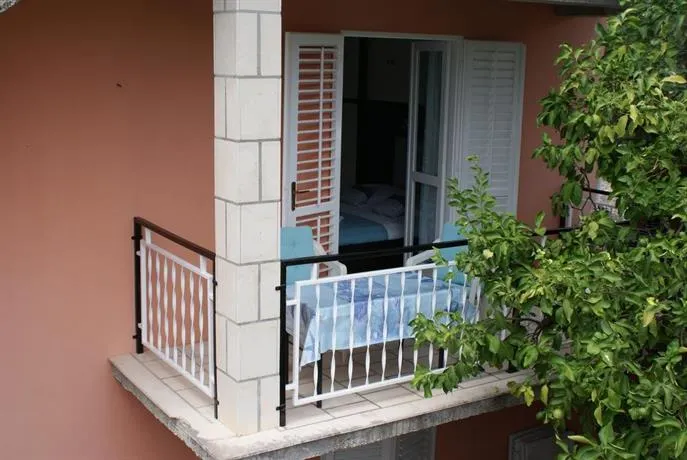 Korcula Guest House - Image 1