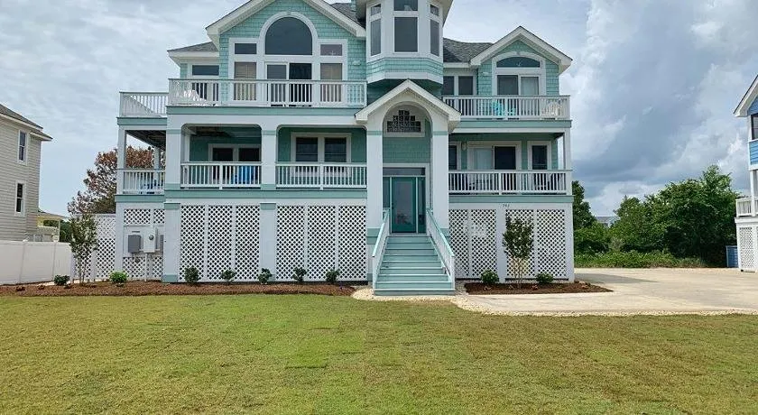 Nana's Beach House BU31 - Image 1