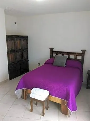 Hotel Posada Don Vasco - Image 1