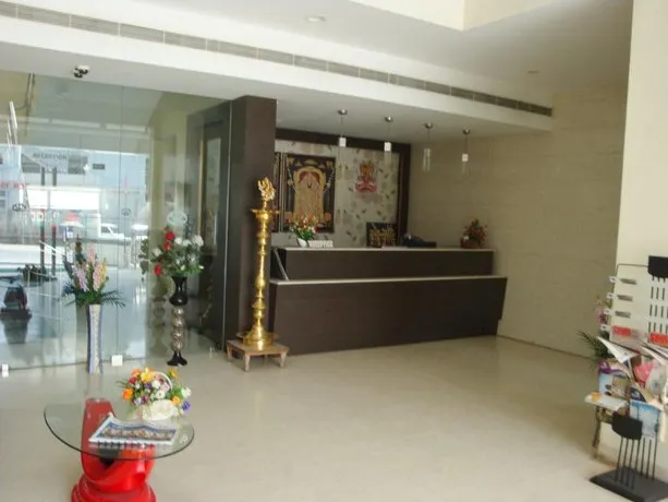 Sri Kaliswari Le Orchids - Image 1