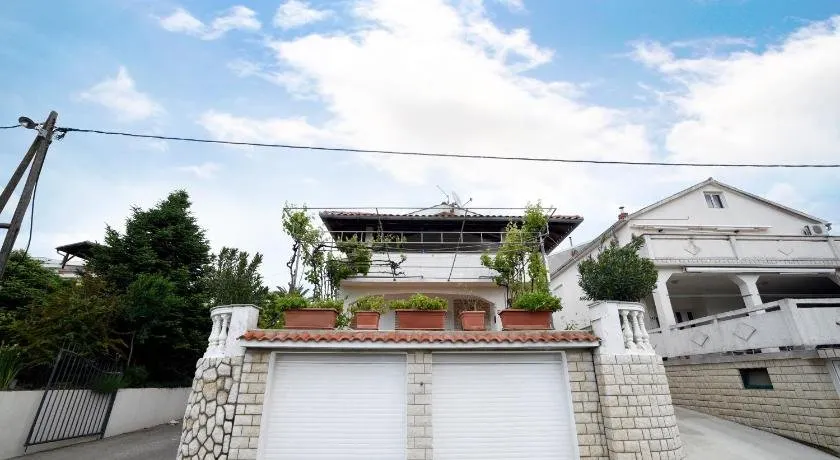 Apartments Galic - Image 1