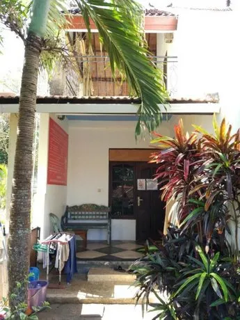 Karma Backpacker House - Image 1