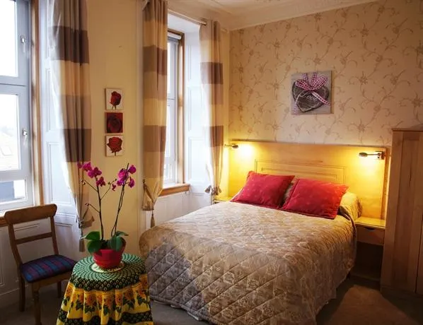 MacIntosh Guest House - Image 1