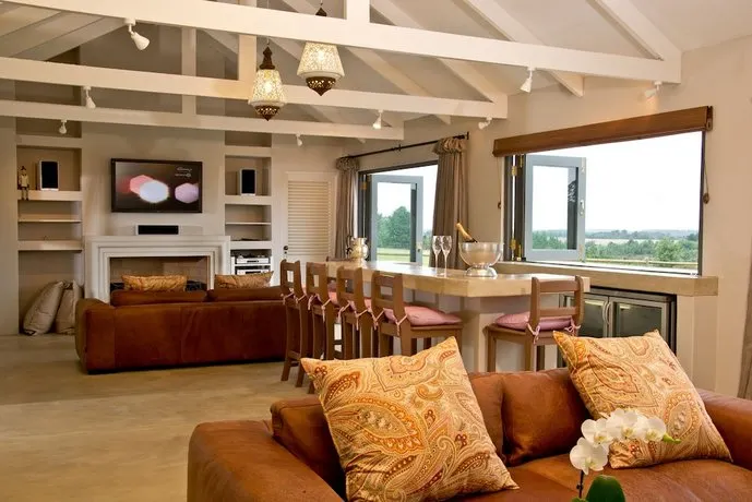 Rare Earth Country House - Image 1