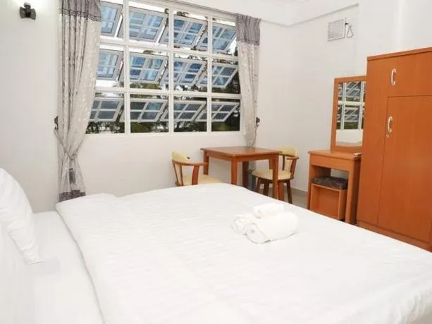 Sunset Grand Sea View - Image 1