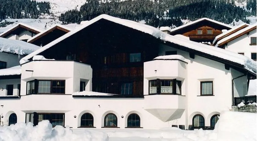 Apart Fodia - Image 1