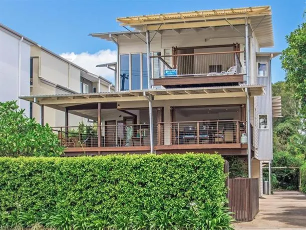 177 Gympie Terrace Noosaville - Image 1