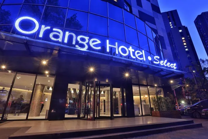 Orange Hotel Select Tianjin Fifth Avenue - Image 1