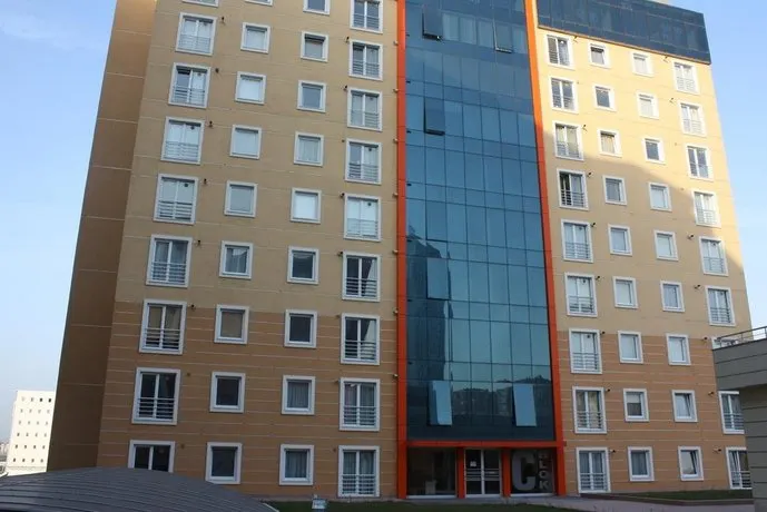 AKR SUITEs - Image 1