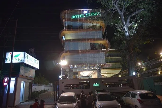 Hotel Elysee Dehradun - Image 1