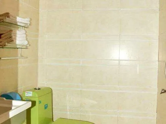 XINYUAN BUSINESS HOSTEL - Image 1