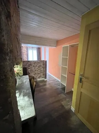 Le Night - Image 1