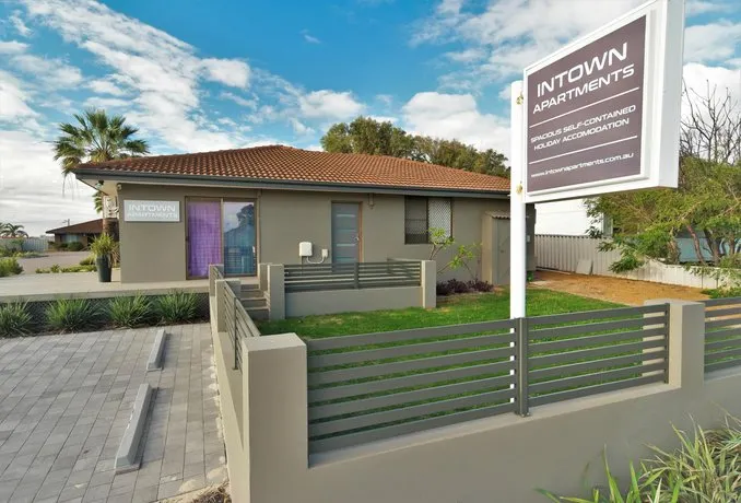 InTown Apartments - Image 1
