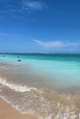 Casa na Praia de Barra do Gil - Image 1