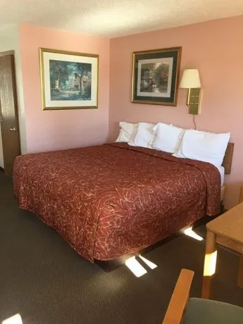 Cloud 9 Motel - Image 1